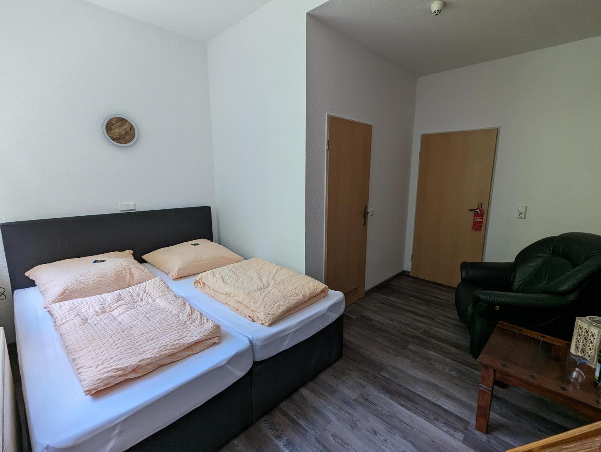 Hotel Waldgasthaus & Steinerne Renne 3*